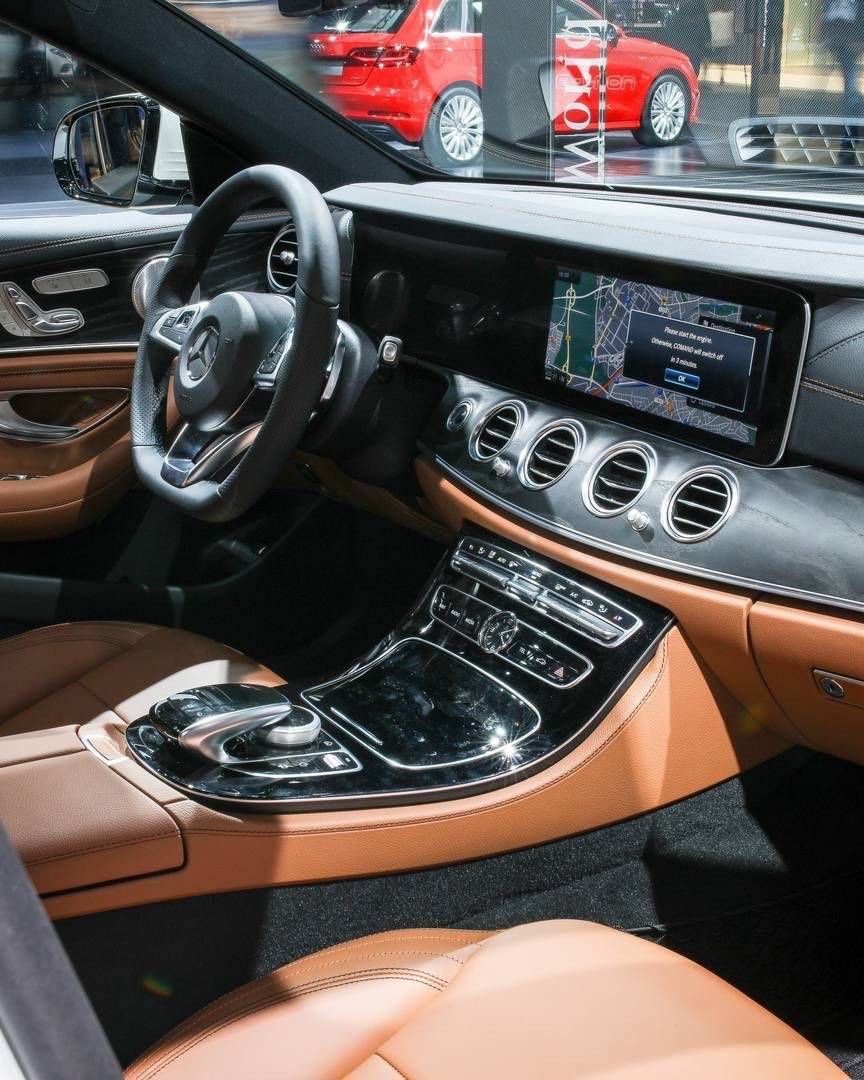 Mercedes E-Class Image 1